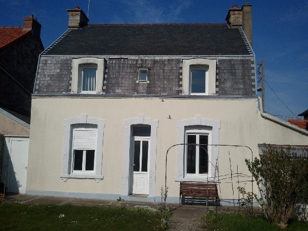 Nice Substantial Village House - 2