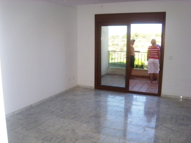 2 Bed Townhouse - 2