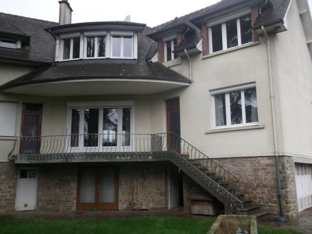 Vente Maison 12 Pieces De 240 M2 53700..