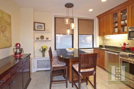 2 bedroom Apartment For Sale: 345 WEST..