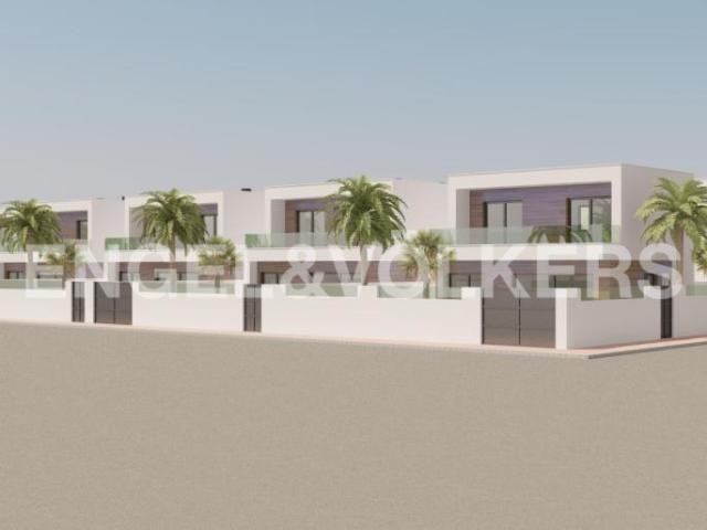Newly built villas close to the beach - 2