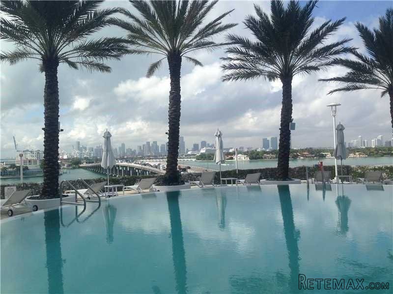 2 bedroom Flat For Sale: 450 Alton Rd #..