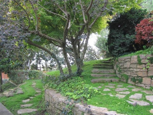 6 bedroom Detached House For Sale:.. - 2