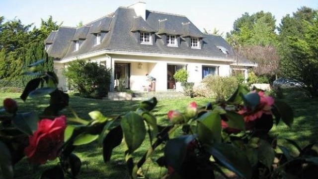 La Touche Francaise - 2