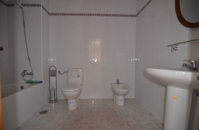 2 Bed Apartment for sale in Miraflores - 2