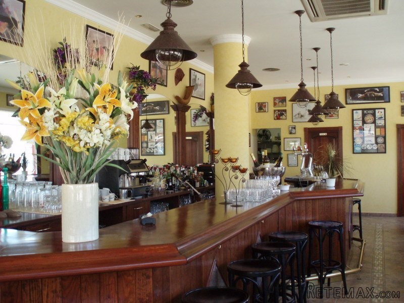 Beautiful restaurant close to the beach.. - 2