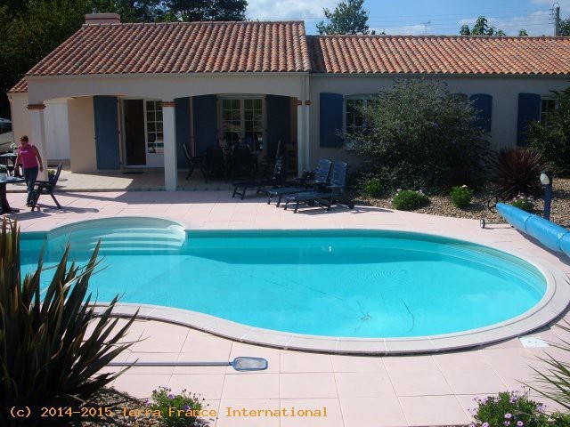 Lovely House With Swimming Pool..