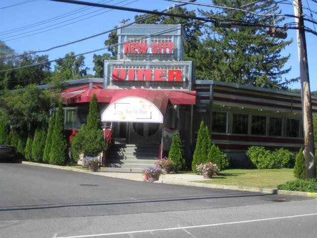 Commercial For Sale: Cortlandt Manor..