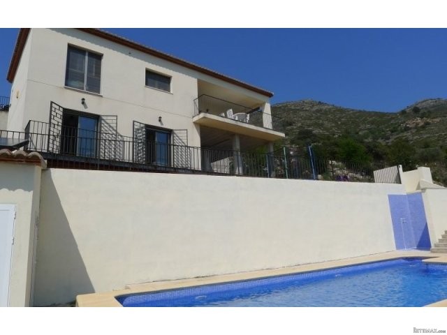 Villa in Jalon