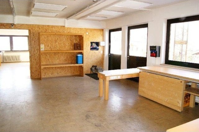 Generous warehouse in Stuhlfelden - 2