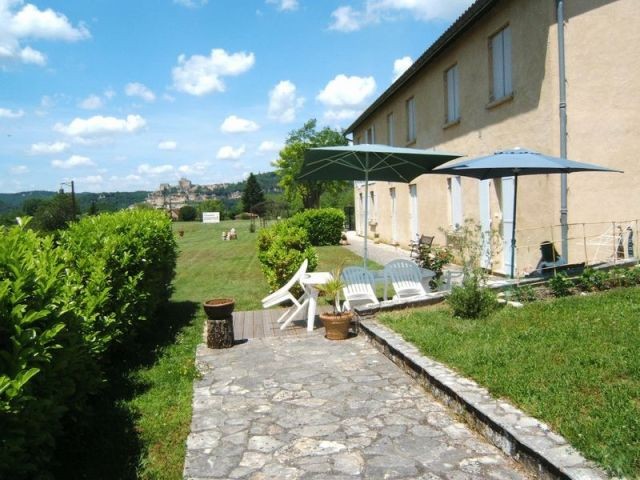 6 Gites Complex With Main..
