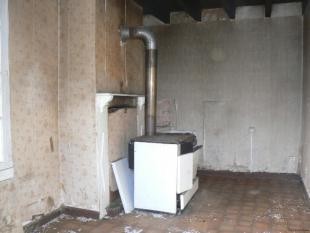 House with Land of 1 Hectare - 2