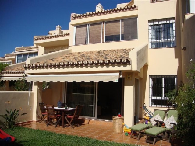 Town House - Beautiful townhouse in a..