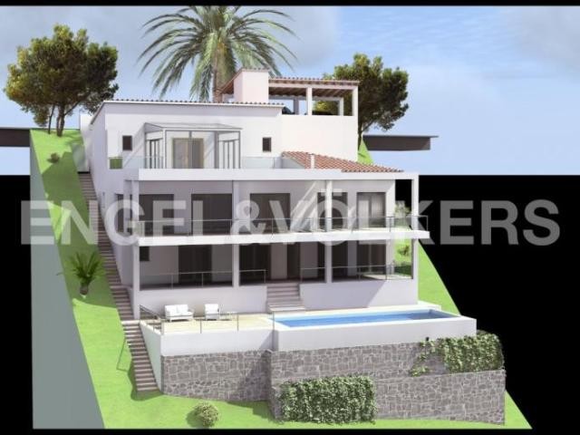 Plot of land with wonderful sea views - 2