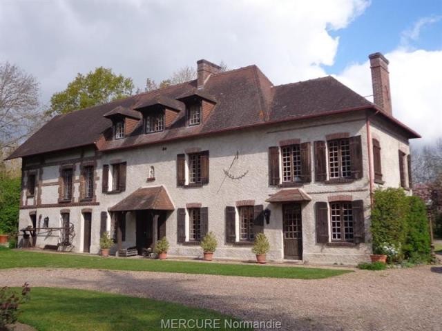 8 bedroom Character For Sale: 27490..