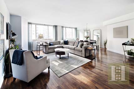 2 bedroom Apartment For Sale: 30 WEST..