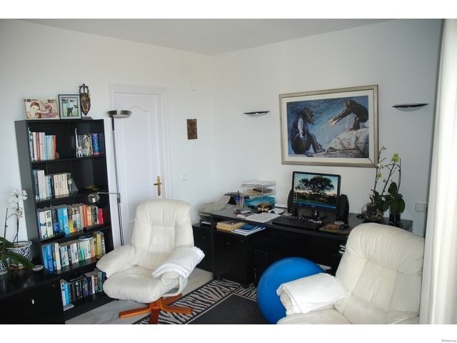 APARTMENT FOR SALE IN CALAHONDA - 2