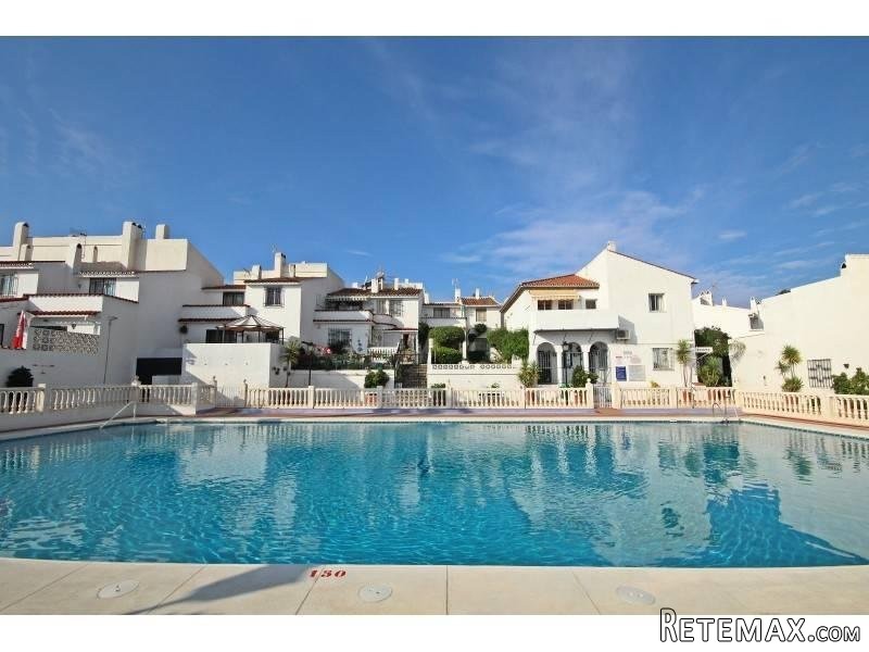 2 bedroom town house for sale - 2