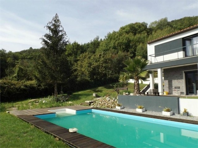 Superbe Villa Avec Vues, Grand Terrain..