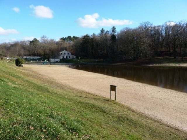Leisure centre on ~75ha including.. - 2