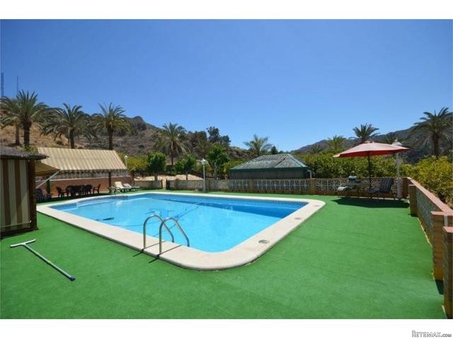 6 bedroom Villa For Sale: Luxury Villa..
