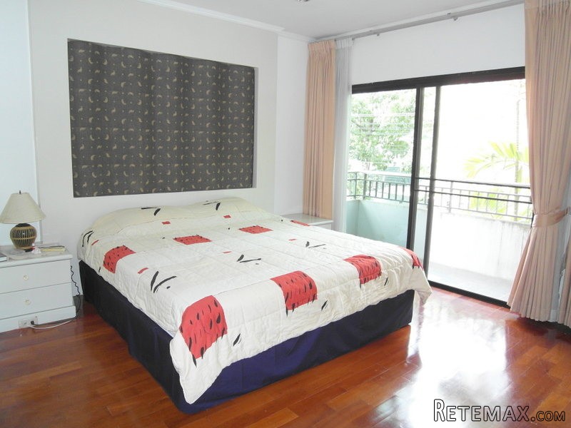 Beautiful 3-bedroom home at Jomtien..