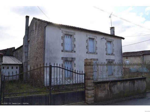 4 bedroom old house with attached..