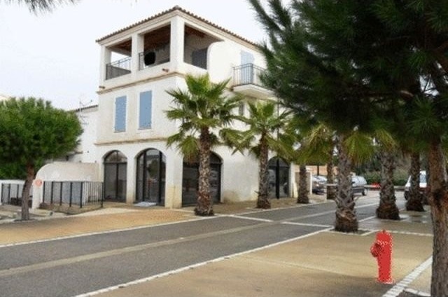 Investment Opportunity: 2 Storey..
