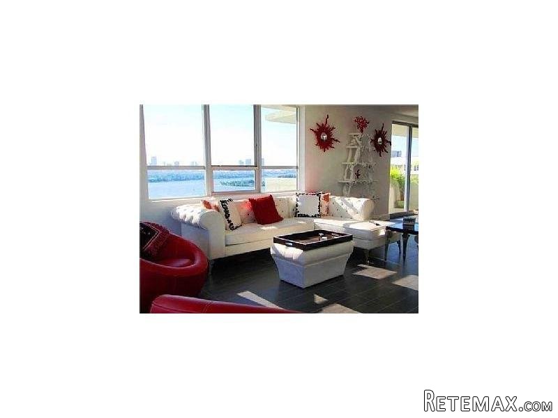 3 bedroom Flat For Sale: 1500 Bay Rd #.. - 2