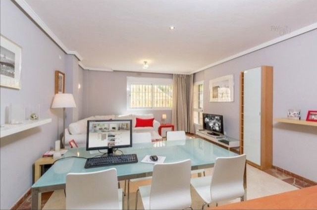 Apartment - One bed, Second beach line..