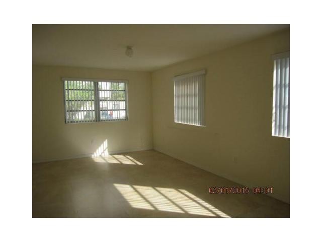 1 bedroom Flat For Sale: 240 GALEN DR #.. - 2