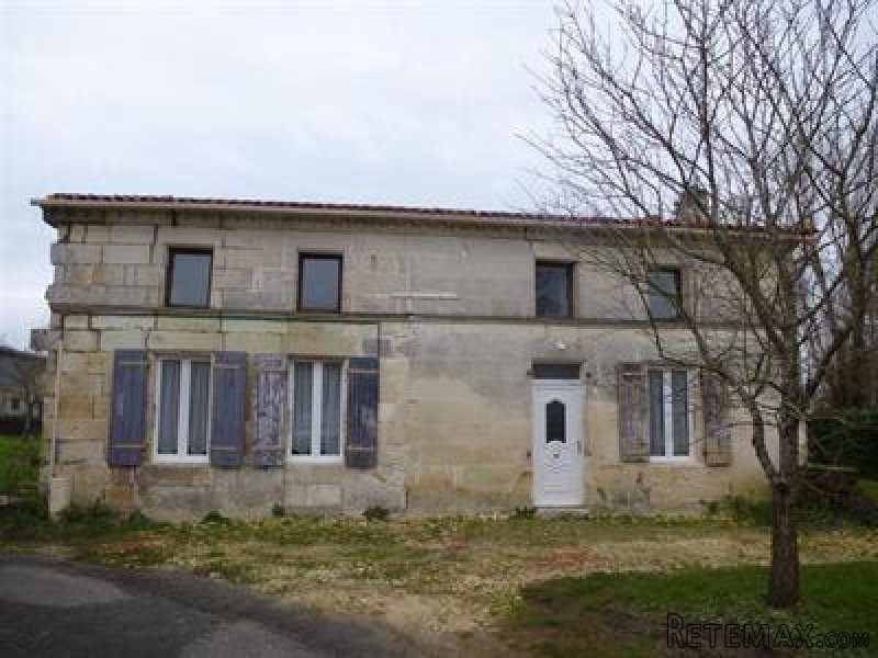 5 Bedrooms - House - Poitou-Charentes..