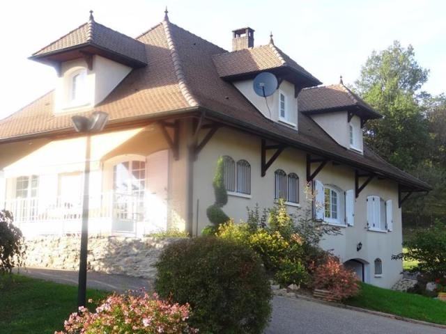6 bedroom Character For Sale: 38890..