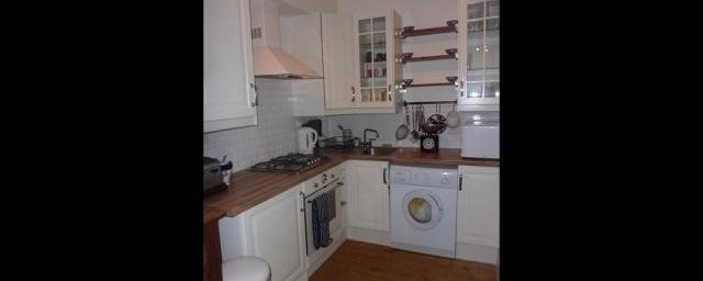 73 3F1 Angle Park Terrace, Edinburgh..