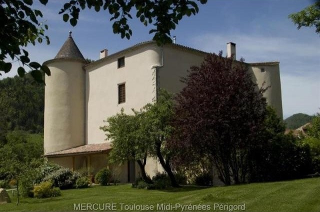8 bedroom Castle For Sale: 11340 AUDE