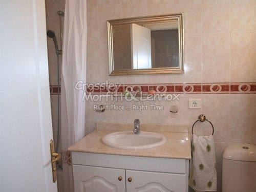 2 bedroom Apartment property for sale.. - 2