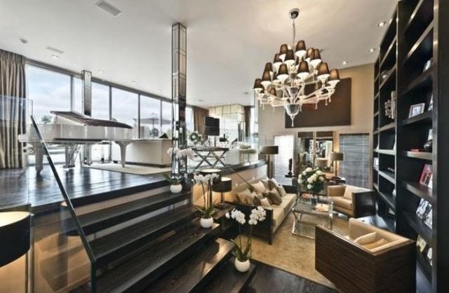 6 bed flat to rent in Wellington Court..