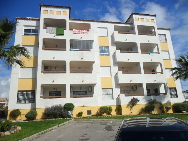 2 bed apartment in Campoamor for sale - 2