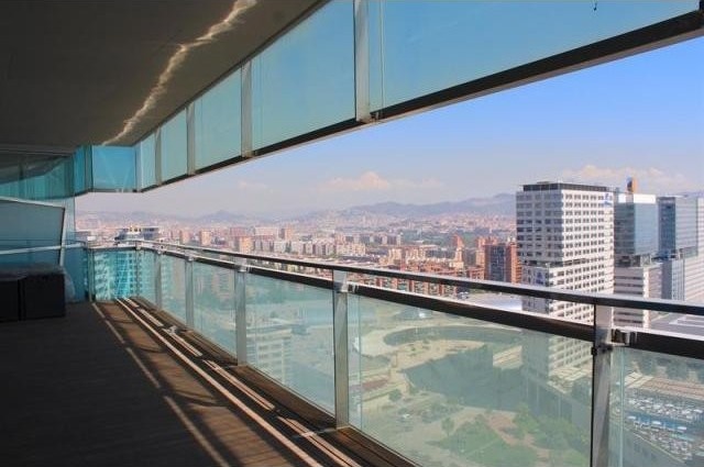 2 bedroom Flat For Sale: BARCELONA.. - 2