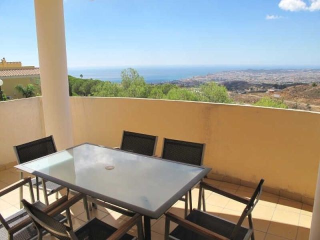 Town House - Substantial Semi-detached.. - 2