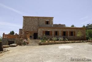 Finca between Pula and Costa de los.. - 2