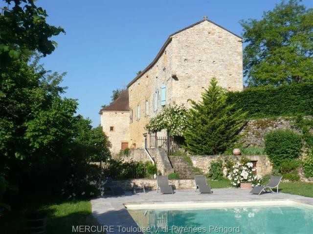 13 bedroom Manor House For Sale: 17000.. - 2
