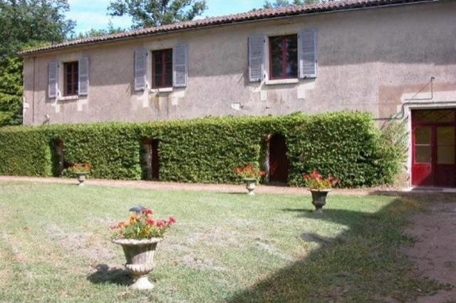 10 bedroom Character For Sale: 86200 25.. - 2
