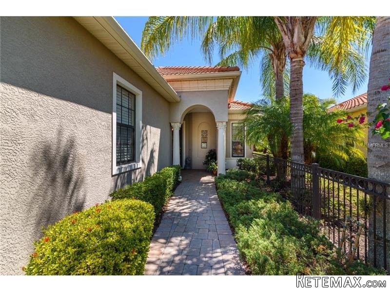 2 bedroom House For Sale: 7341 Wexford.. - 2
