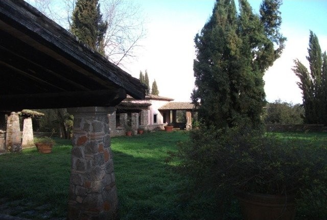 PALIANO, BEAUTIFUL FARMHOUSE