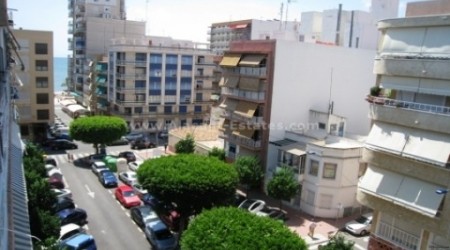Resale · Apartment · Spain · Costa Bl..