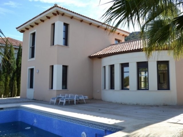 Villa for sale in Javea