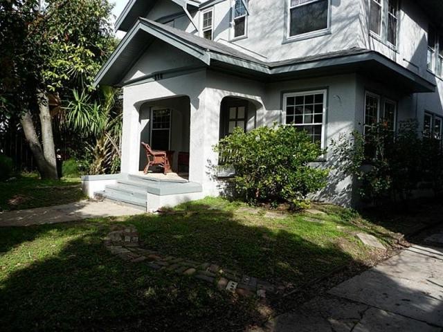 3 bedroom Apartment For Sale: 516 Sul..