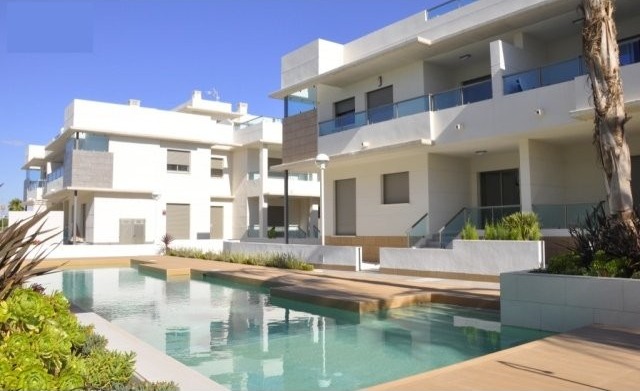 2 Bedrooms - Property - Alicante - For..