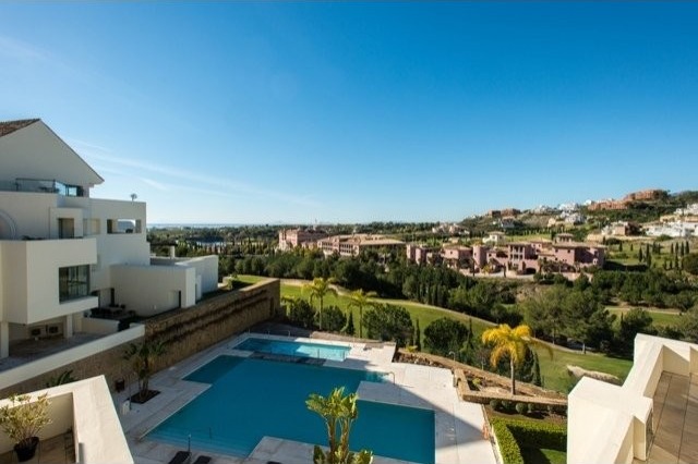 2 Bedroom Apartment For Sale In Los.. - 2